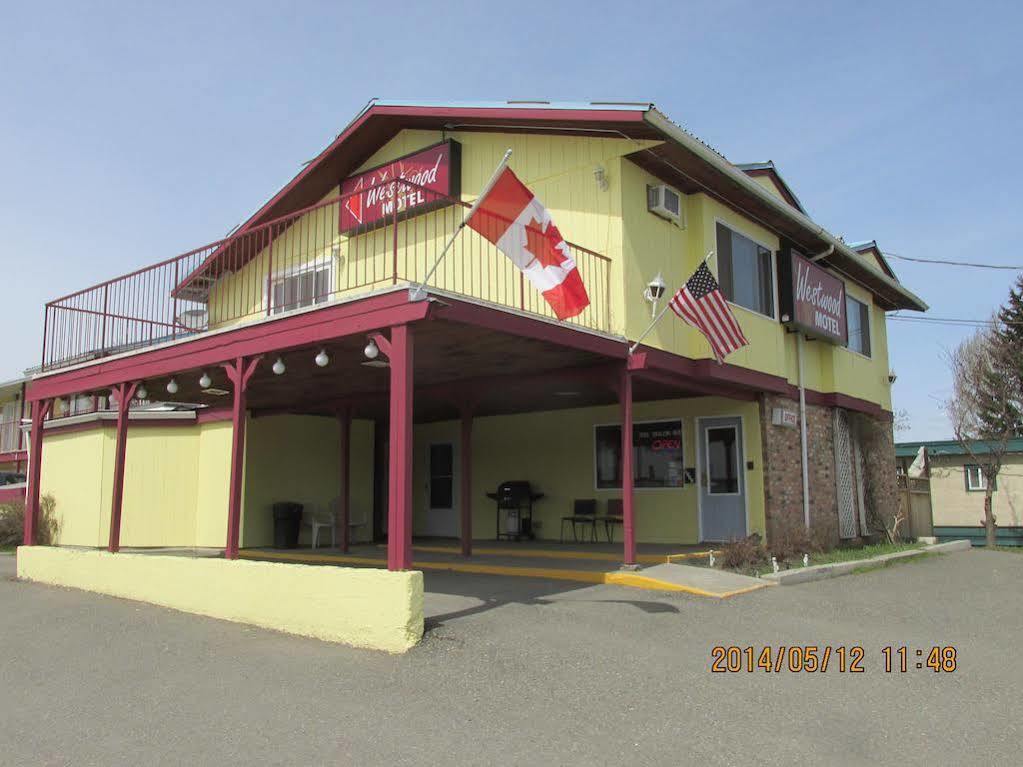 Westwood Motel 100 Mile House Exteriér fotografie